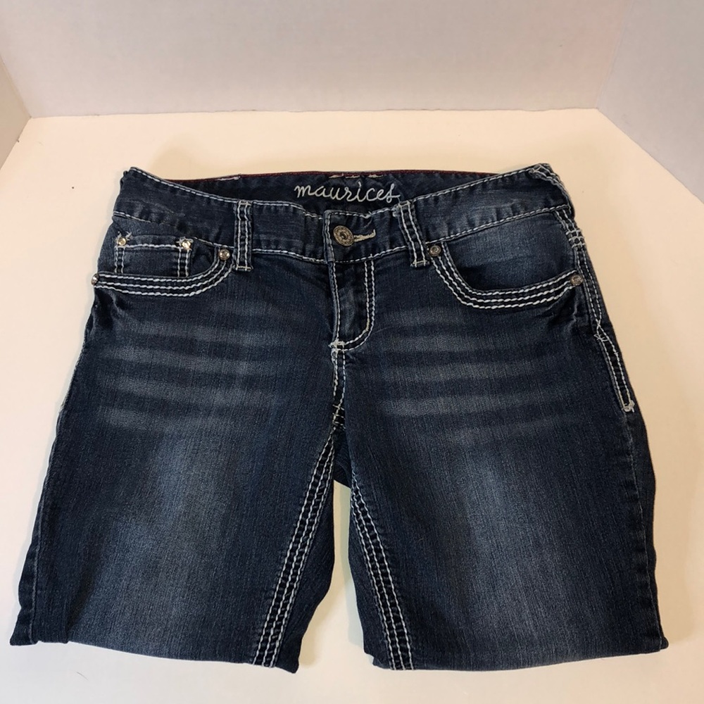 Maurice’s Denim Capris with White Stitching - Picture 7 of 8